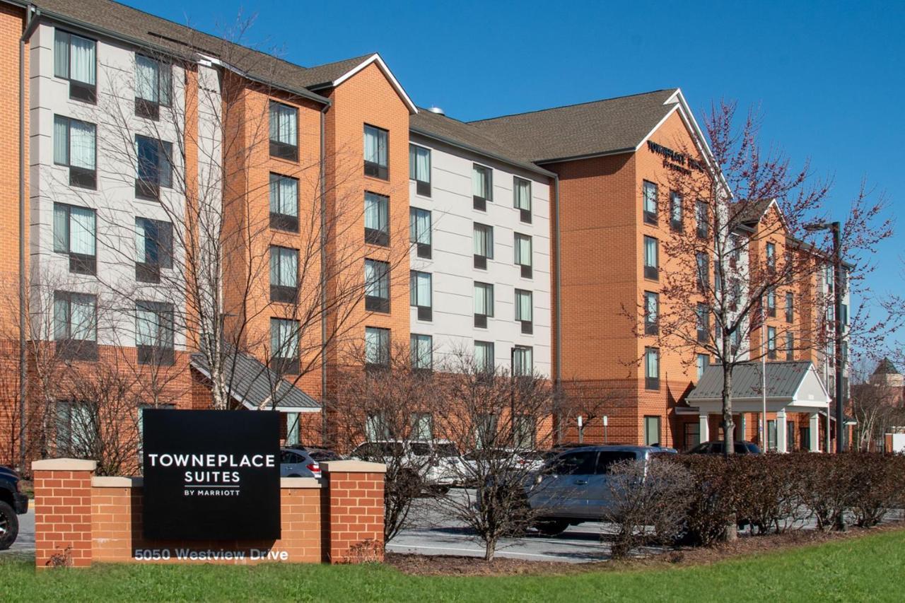Towneplace Suites By Marriott Frederick Exterior foto
