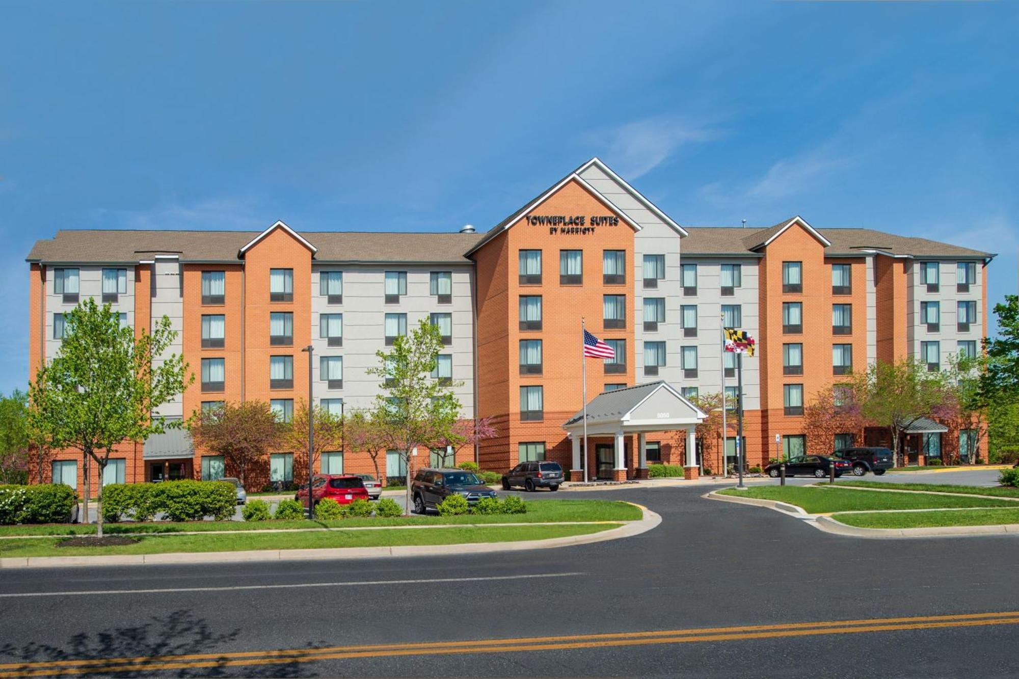 Towneplace Suites By Marriott Frederick Exterior foto